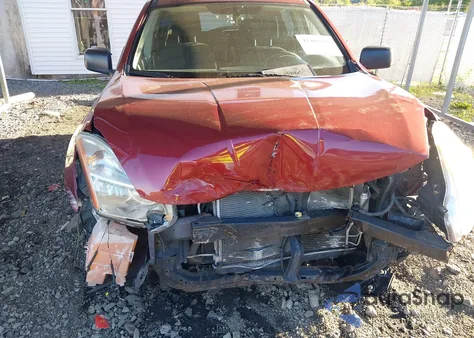 2015 Nissan Rogue Select S из США, поврежденный, VIN JN8AS5MTXFW661111